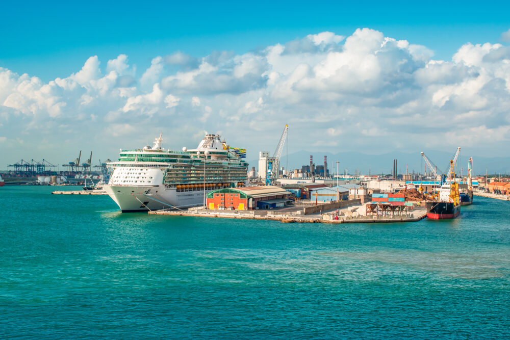 Porto di Civitavecchia, uno dei principali scali crocieristici in Italia