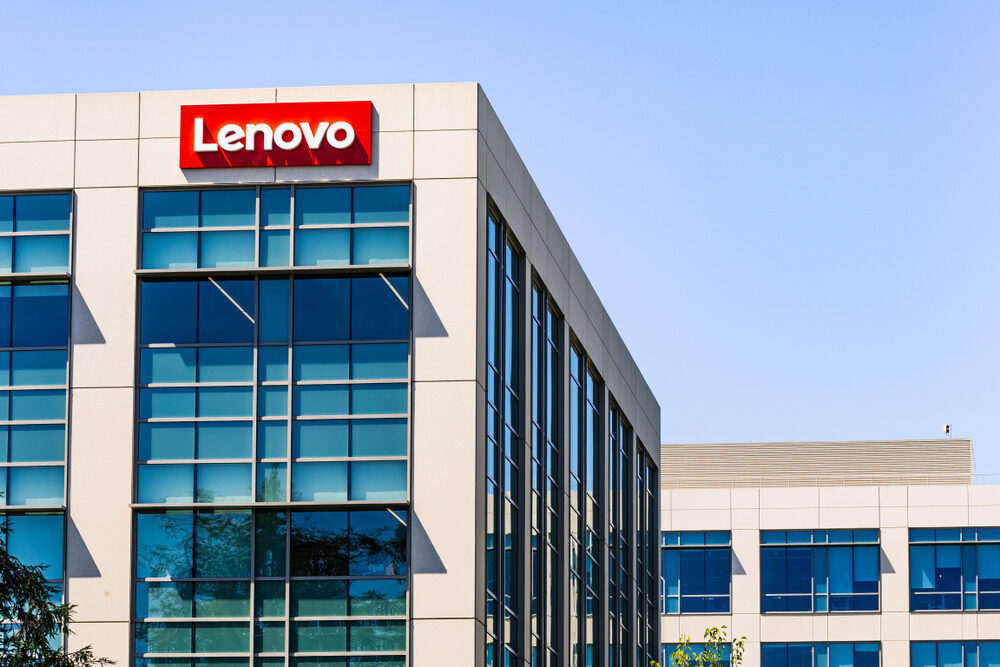 Offerta imperdibile: Lenovo Yoga Slim 7x Copilot+ a 1.411,24$