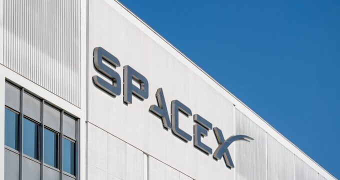 SpaceX Falcon 9