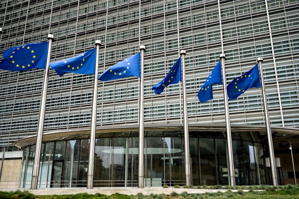 Cartello tra produttori di additivi edili: la Commissione Ue avvia un’inchiesta