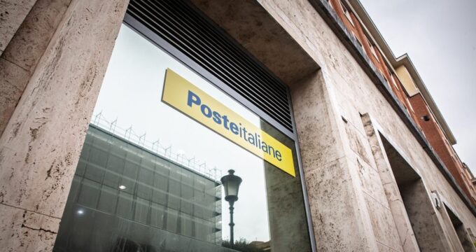 ATM Postamat di Poste Italiane