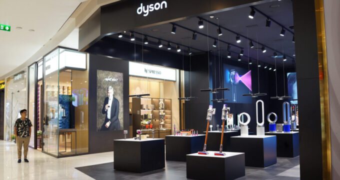 Dyson Corrale CoolShine e spazzola Airsmooth