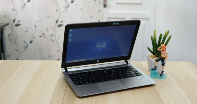 HP OmniDesk in offerta con design elegante