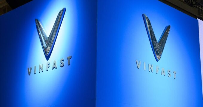 VinFast e Sace