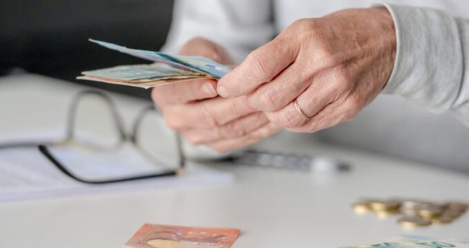 Discussione sulle pensioni in Italia