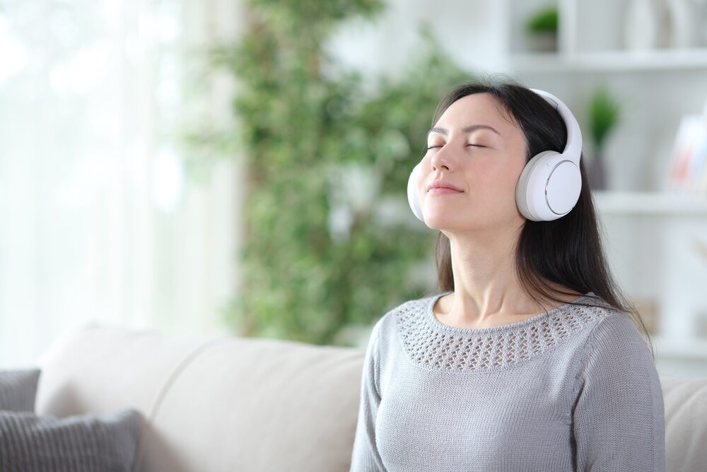 Cuffie Anker Soundcore Q20i in offerta